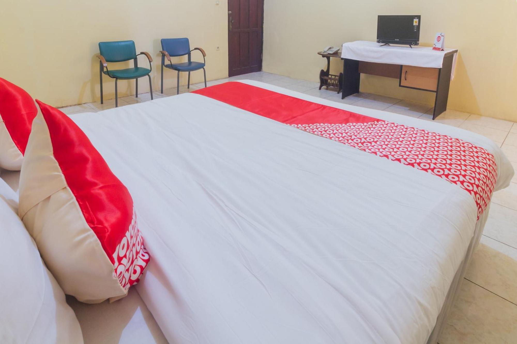 Oyo 2269 Hotel Astika امبون المظهر الخارجي الصورة